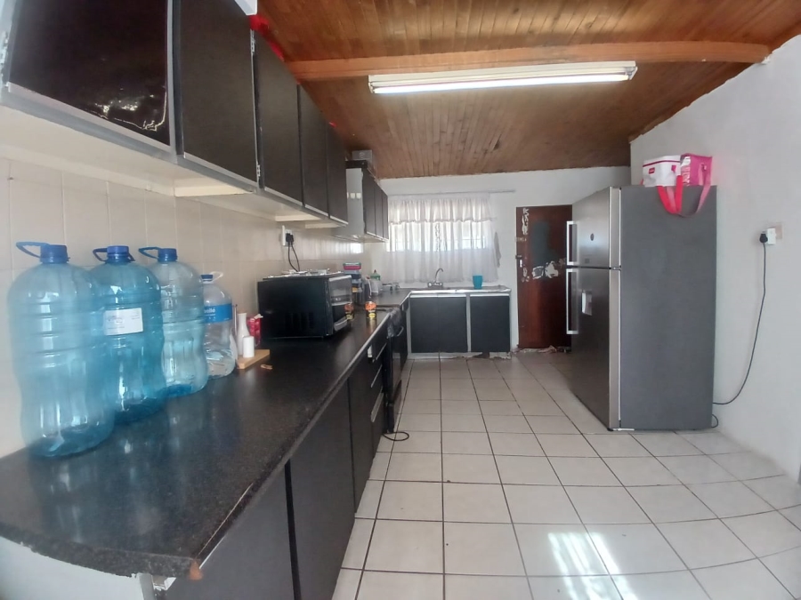 3 Bedroom Property for Sale in Roosheuwel Ext 2 North West